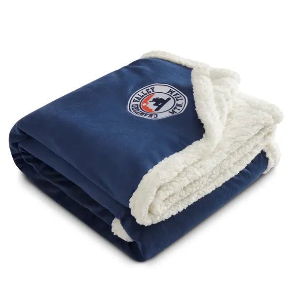 Field & Co.® Cambridge Oversized Sherpa Blanket - Field & Co.® Cambridge Oversized Sherpa Blanket - Image 25 of 36