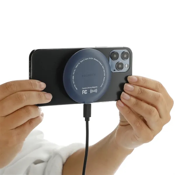 Solekick™ MagClick™ Fast Wireless Charging Pad - Solekick™ MagClick™ Fast Wireless Charging Pad - Image 7 of 8