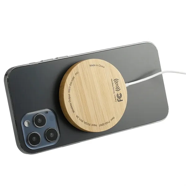 FSC® 100% Bamboo MagClick™ Fast Wireless Pad - FSC® 100% Bamboo MagClick™ Fast Wireless Pad - Image 7 of 9