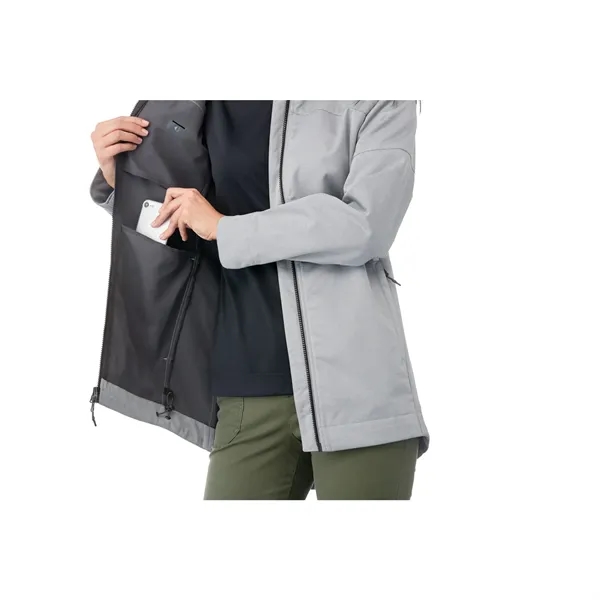 Womens BERGAMO Softshell Jacket - Womens BERGAMO Softshell Jacket - Image 10 of 13