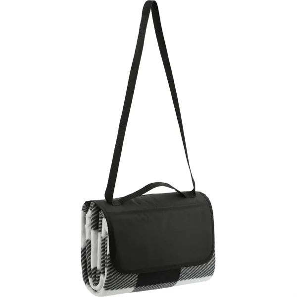 Oversized 6' Round Recycled PET Picnic Blanket - Oversized 6' Round Recycled PET Picnic Blanket - Image 4 of 4