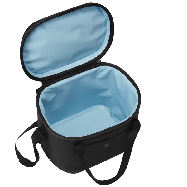 Hydro Flask® 20L Carry Out™ Soft Cooler - Hydro Flask® 20L Carry Out™ Soft Cooler - Image 5 of 6