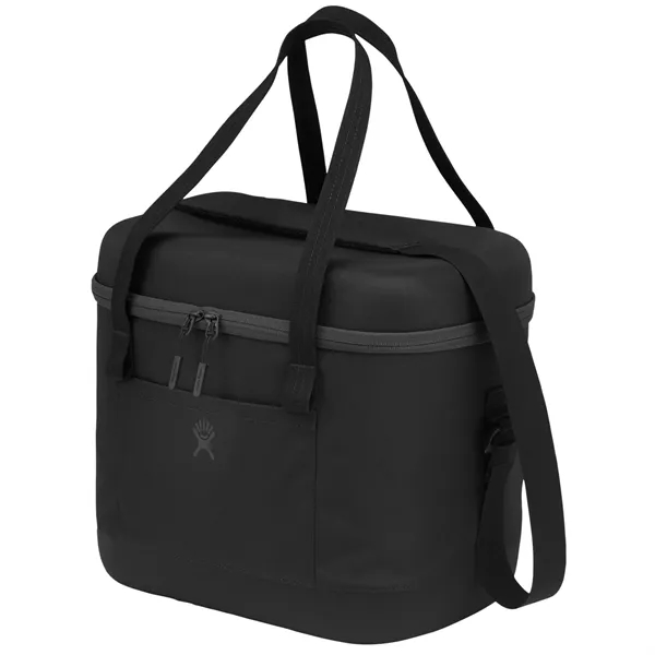 Hydro Flask® 20L Carry Out™ Soft Cooler - Hydro Flask® 20L Carry Out™ Soft Cooler - Image 6 of 6
