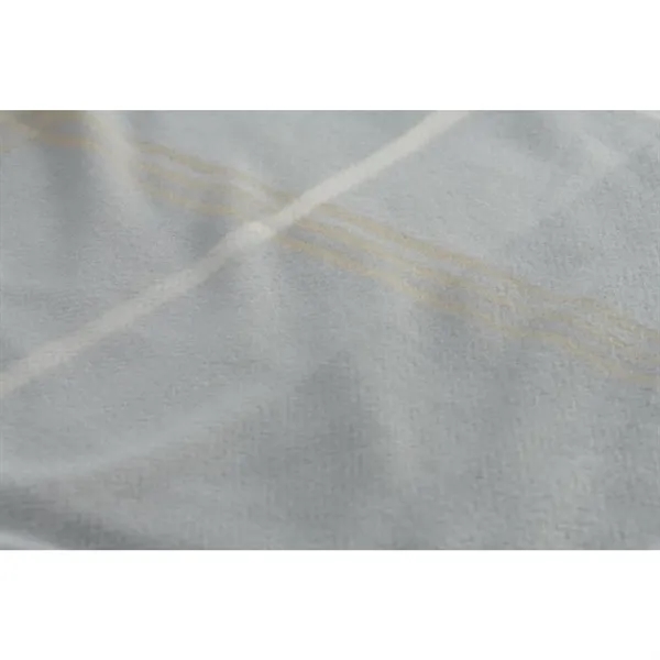 Plaid Fleece Sherpa Blanket - Plaid Fleece Sherpa Blanket - Image 13 of 16