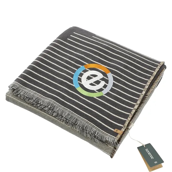 tentree Organic Cotton Peaks Woven Blanket - tentree Organic Cotton Peaks Woven Blanket - Image 5 of 6