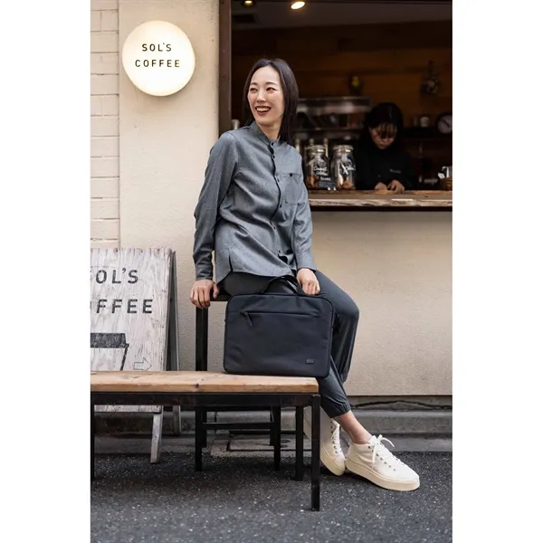 Case Logic Invigo Recycled 16' Messenger Bag - Case Logic Invigo Recycled 16' Messenger Bag - Image 1 of 16