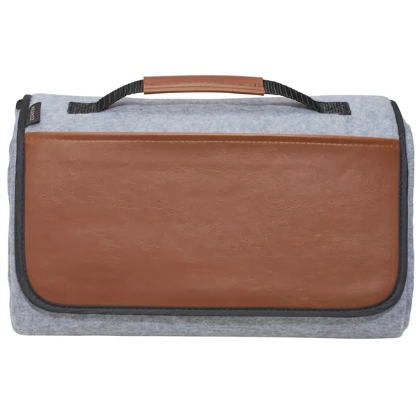Field & Co.® Campster Picnic Blanket - Field & Co.® Campster Picnic Blanket - Image 7 of 13