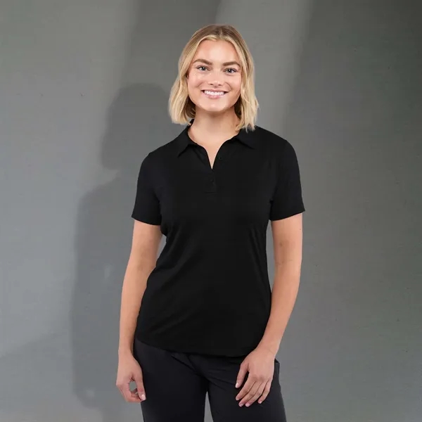 IZU EVERYTHING PERFORMANCE Eco Polo - Women's - IZU EVERYTHING PERFORMANCE Eco Polo - Women's - Image 5 of 21