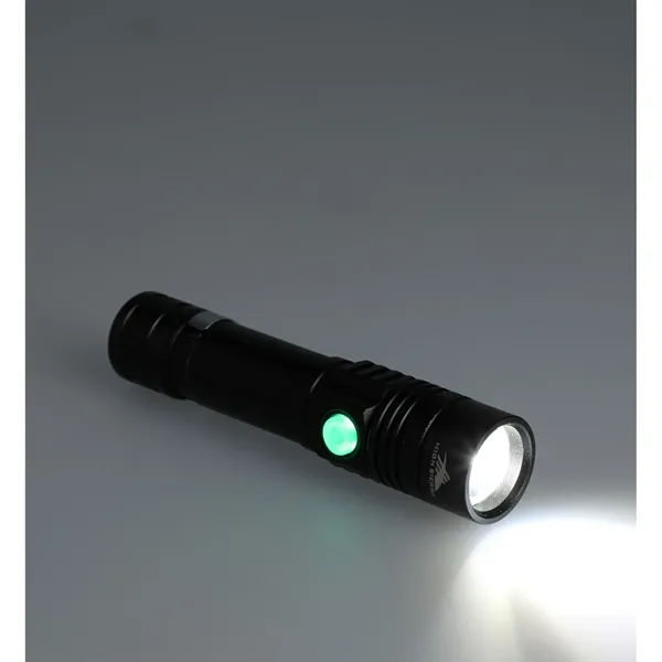 High Sierra Eco 160 Lumen LED Flashlight - High Sierra Eco 160 Lumen LED Flashlight - Image 2 of 10