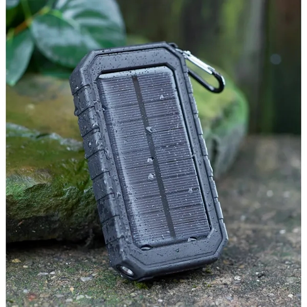 High Sierra® IPX 5 Solar Fast Wireless Power Bank - High Sierra® IPX 5 Solar Fast Wireless Power Bank - Image 12 of 13