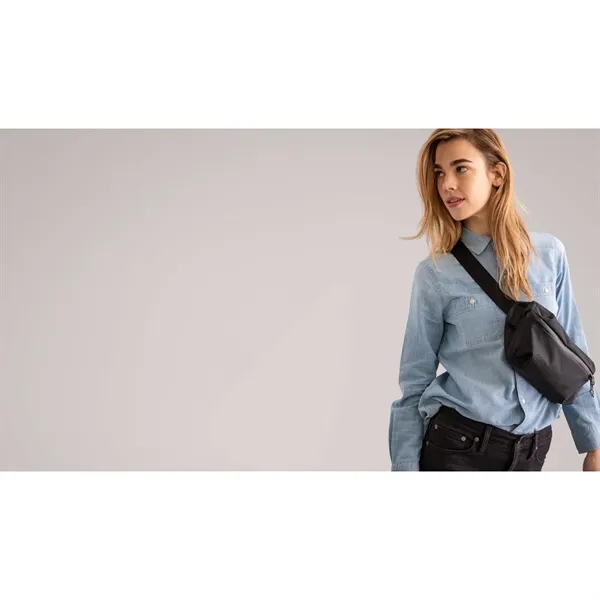 CamelBak Pivot RPET Belt Sling - CamelBak Pivot RPET Belt Sling - Image 14 of 24