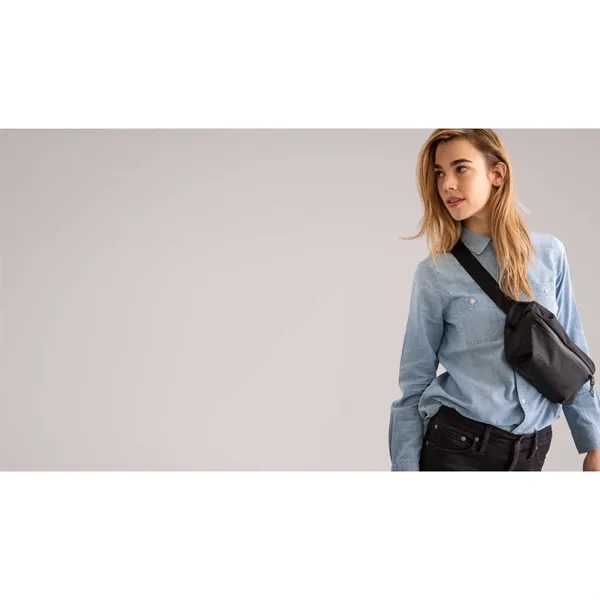 CamelBak Pivot RPET Belt Sling - CamelBak Pivot RPET Belt Sling - Image 0 of 24