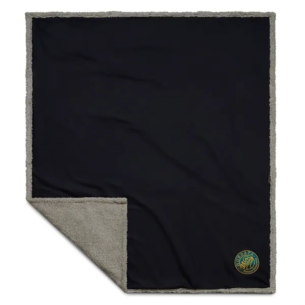 Field & Co.® Oversized Wool Sherpa Blanket - Field & Co.® Oversized Wool Sherpa Blanket - Image 14 of 23