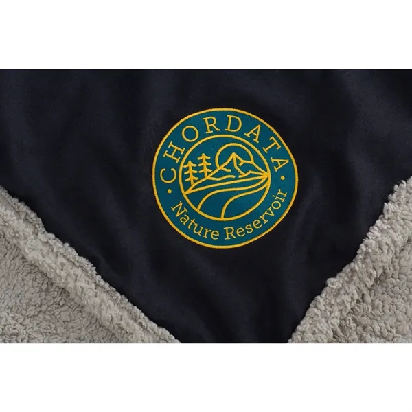 Field & Co.® Oversized Wool Sherpa Blanket - Field & Co.® Oversized Wool Sherpa Blanket - Image 20 of 23