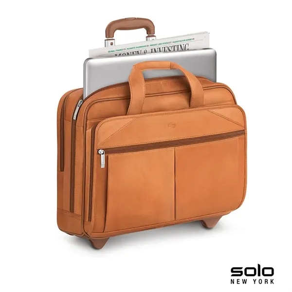 Solo New York Walker Leather Rolling Case - Solo New York Walker Leather Rolling Case - Image 4 of 8