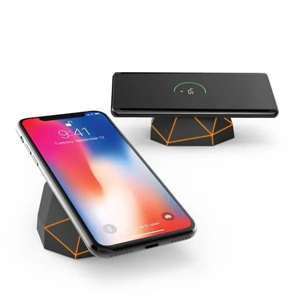 Xoopar® Geo Dock Charger - Xoopar® Geo Dock Charger - Image 19 of 25