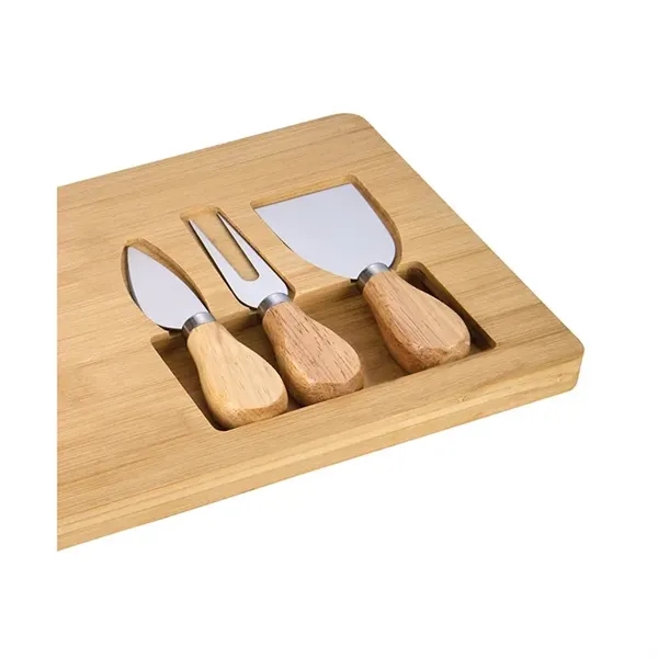 Morrissey 4-Piece Bamboo Cheese Set - Morrissey 4-Piece Bamboo Cheese Set - Image 2 of 5