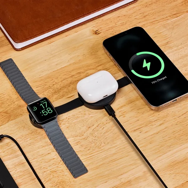 Eclipse, Compact Bi-Fold MagSafe Travel Charging Station - Eclipse, Compact Bi-Fold MagSafe Travel Charging Station - Image 15 of 16