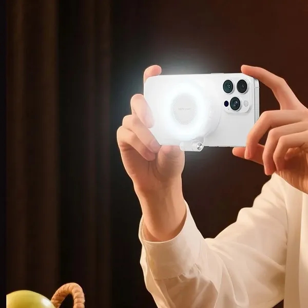 Adjustable compact mirror magnetic phone selfie light - Adjustable compact mirror magnetic phone selfie light - Image 4 of 4