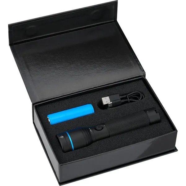 Urban Peak® Rechargeable 20W Parallel Flashlight - Urban Peak® Rechargeable 20W Parallel Flashlight - Image 3 of 12