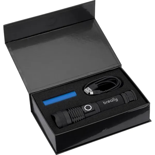 Rechargeable 15W LED Faro Flashlight - Rechargeable 15W LED Faro Flashlight - Image 6 of 10