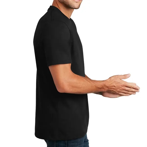 DISTRICT RE-TEE - DISTRICT RE-TEE - Image 19 of 30