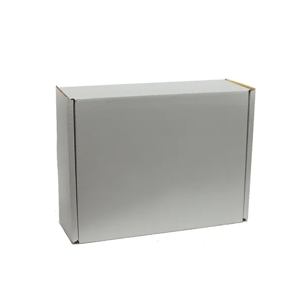 The Wanderlust Box - The Wanderlust Box - Image 7 of 7