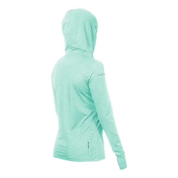 ANETIK Women's Breeze Tech Hooded Long Sleeve T-Shirt - ANETIK Women's Breeze Tech Hooded Long Sleeve T-Shirt - Image 14 of 18