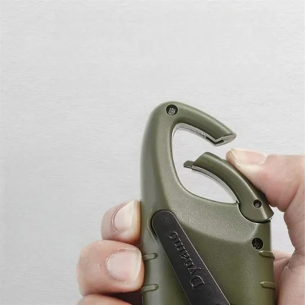 Solar Hand Crank Powered Flashlight for Outdoor Adventures - Solar Hand Crank Powered Flashlight for Outdoor Adventures - Image 5 of 11