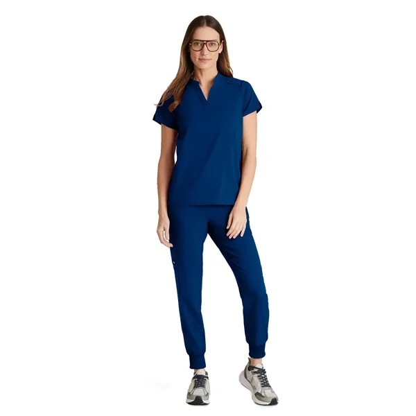 Grey's Anatomy Spandex Stretch - Women's Two-Pocket Avery... - Grey's Anatomy Spandex Stretch - Women's Two-Pocket Avery... - Image 25 of 44