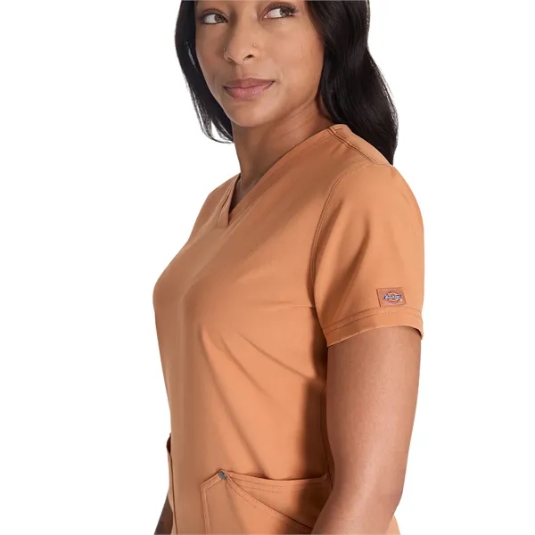 Dickies Medical - EDS NXT - Women's 4-Pocket V-Neck Top - Dickies Medical - EDS NXT - Women's 4-Pocket V-Neck Top - Image 21 of 41