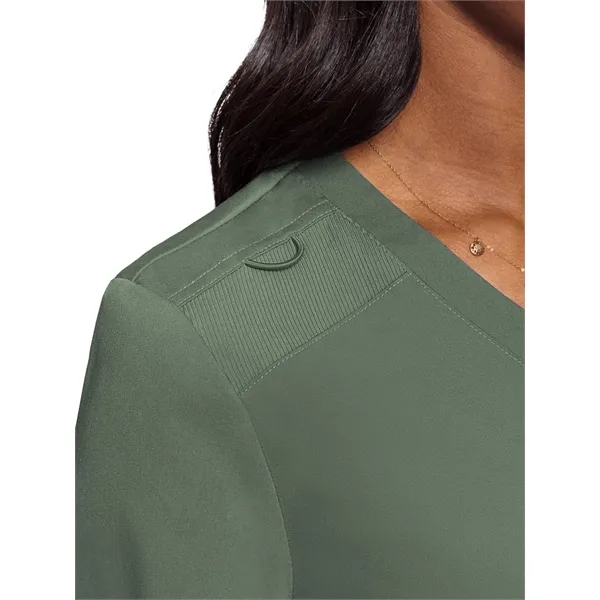 Med Couture - MC Touch - Women's 1-Pocket V-Neck Top - Med Couture - MC Touch - Women's 1-Pocket V-Neck Top - Image 34 of 45