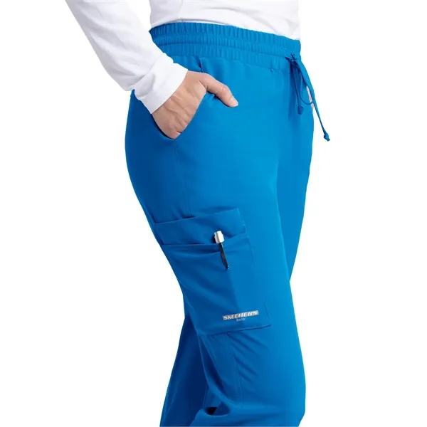 Skechers - Women's Four-Pocket Low-Rise Theory Jogger Scr... - Skechers - Women's Four-Pocket Low-Rise Theory Jogger Scr... - Image 45 of 53