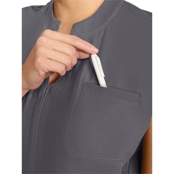 Infinity Kinetic - Women's 1-Pocket V-Neck Top - Infinity Kinetic - Women's 1-Pocket V-Neck Top - Image 11 of 11