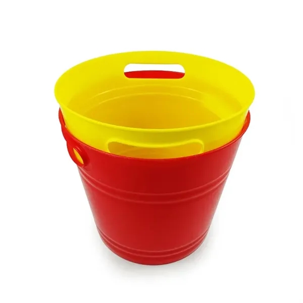 Extra-large 170oz plastic beer cooler bucket - Extra-large 170oz plastic beer cooler bucket - Image 3 of 3