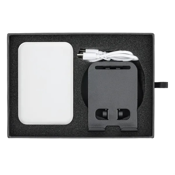 MagSafe Power Bank and Phone Holder Gift Set - MagSafe Power Bank and Phone Holder Gift Set - Image 3 of 3