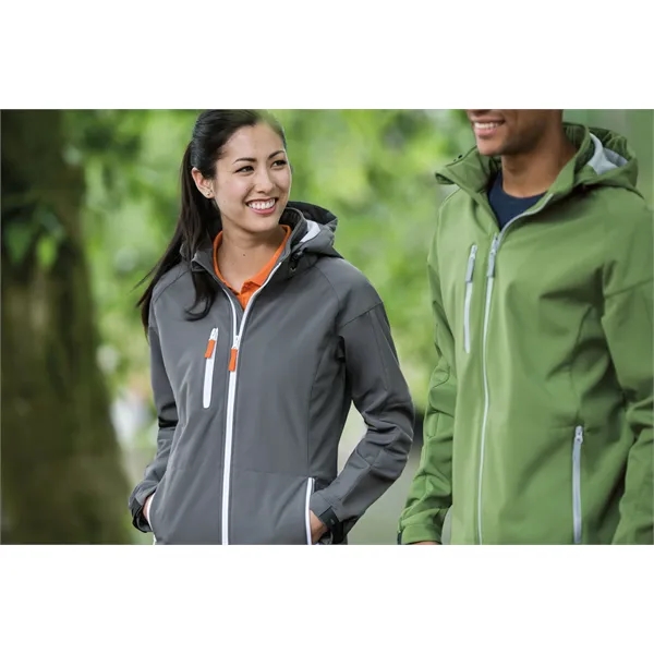 Clique Serac Stretch Softshell Hooded Full Zip Womens Jacket - Clique Serac Stretch Softshell Hooded Full Zip Womens Jacket - Image 9 of 10