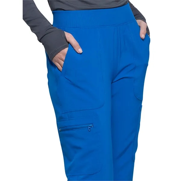 Infinity - Women's 6- Pocket Mid Rise Tapered Leg Pant - Infinity - Women's 6- Pocket Mid Rise Tapered Leg Pant - Image 21 of 26