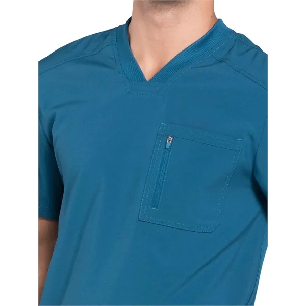 Infinity - Men's 2-Pocket Tuckable V-Neck Top - Infinity - Men's 2-Pocket Tuckable V-Neck Top - Image 5 of 17