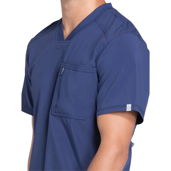 Infinity - Men's 2-Pocket Tuckable V-Neck Top - Infinity - Men's 2-Pocket Tuckable V-Neck Top - Image 9 of 17