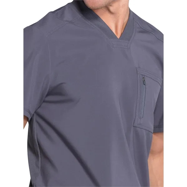 Infinity - Men's 2-Pocket Tuckable V-Neck Top - Infinity - Men's 2-Pocket Tuckable V-Neck Top - Image 16 of 17