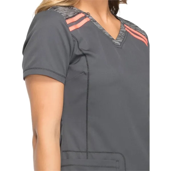 Dickies Medical - Dynamix - Women's 3-Pocket V-Neck Top - Dickies Medical - Dynamix - Women's 3-Pocket V-Neck Top - Image 9 of 14