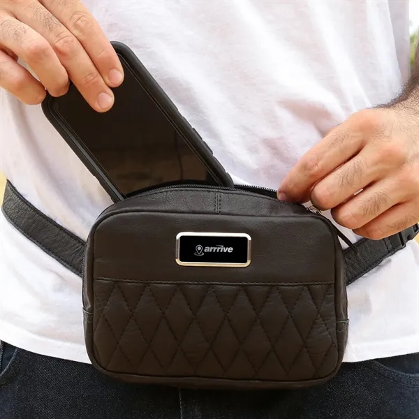 Brea Canyon Leather Cross Body Bag - Brea Canyon Leather Cross Body Bag - Image 16 of 19