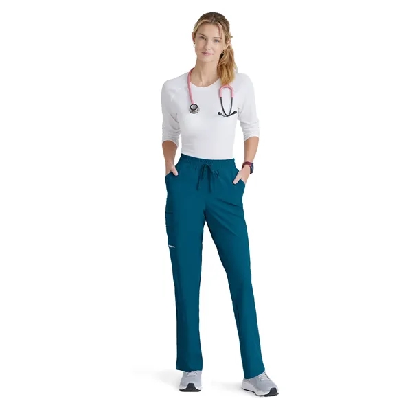 Skechers - Women's Six-Pocket Tapered Leg Gamma Scrub Pant - Skechers - Women's Six-Pocket Tapered Leg Gamma Scrub Pant - Image 2 of 45