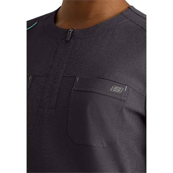 Skechers Ripstop Collection - Women's Two-Pocket Round Ne... - Skechers Ripstop Collection - Women's Two-Pocket Round Ne... - Image 14 of 17