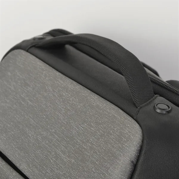 15.6" Everyday Laptop Backpack - 15.6" Everyday Laptop Backpack - Image 4 of 8