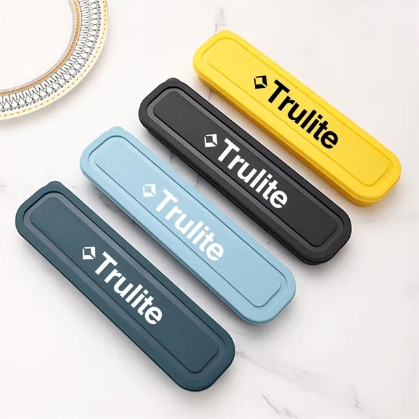 Multi-Color Stainless Steel Cutlery Set with Portable Case