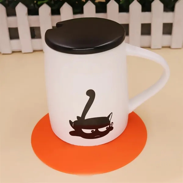 5" Circle Heat Resistant Silicone Coaster/Jar Opener - 5" Circle Heat Resistant Silicone Coaster/Jar Opener - Image 1 of 1