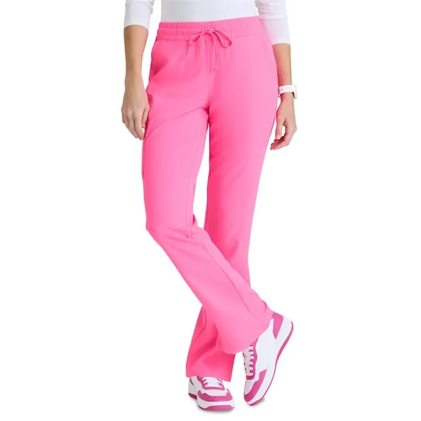 Skechers - Women's Six-Pocket Tapered Leg Gamma Scrub Pant - Skechers - Women's Six-Pocket Tapered Leg Gamma Scrub Pant - Image 31 of 45