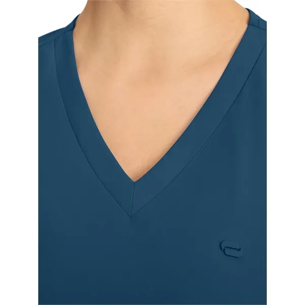 Infinity Pursuit - Women's 2-Pocket V-Neck Top - Infinity Pursuit - Women's 2-Pocket V-Neck Top - Image 9 of 23
